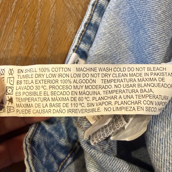 Forever 21 Light Blue Distressed Jean Shorts - Picture 6 of 8